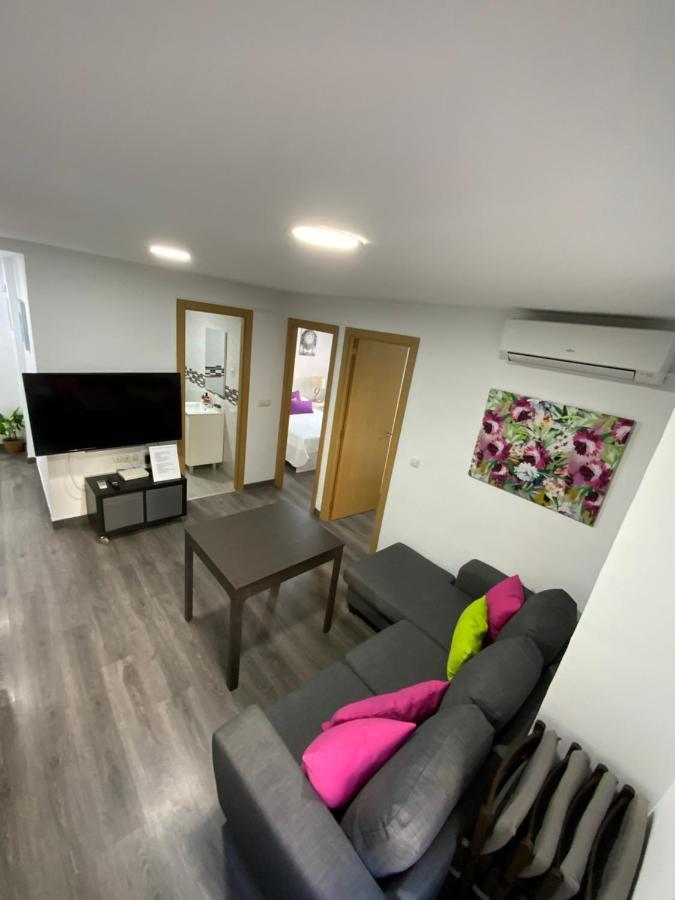 Reyna Apartamentos Malaga Luaran gambar