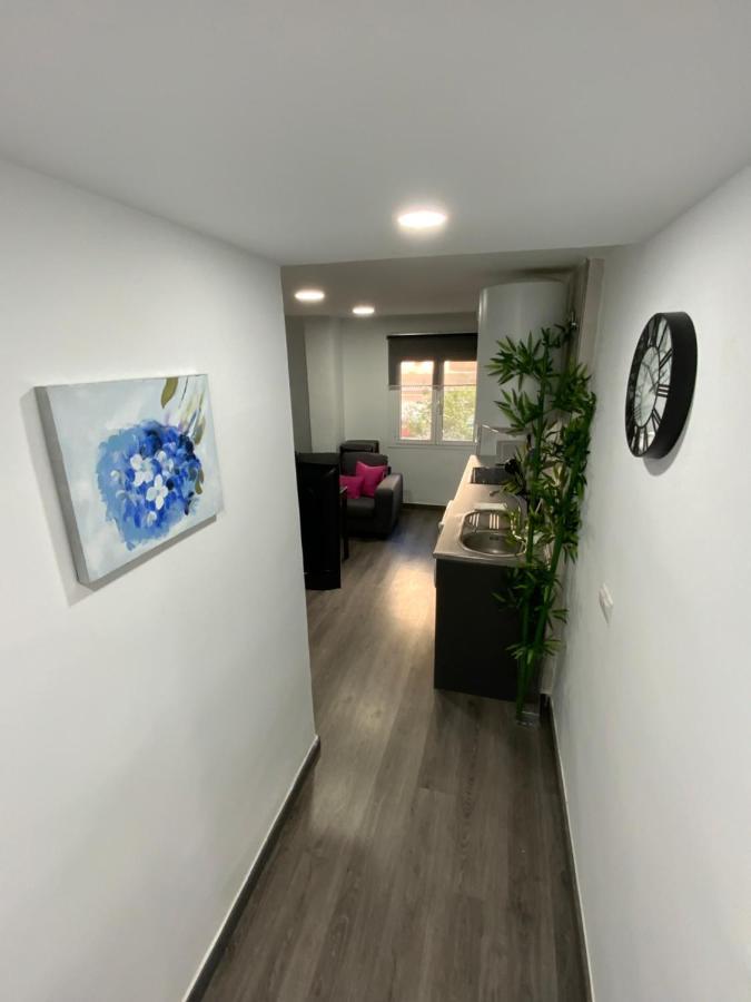 Reyna Apartamentos Malaga Luaran gambar